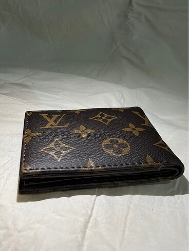 Louis Vuitton Cüzdan