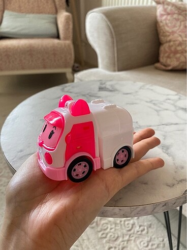 Beden Robocar ekibi. Amber-poli-roy-heli