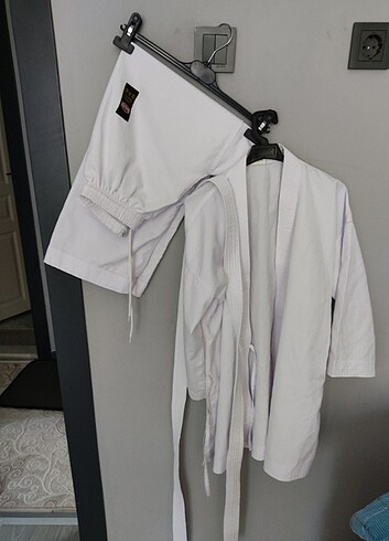 Karate elbisesi