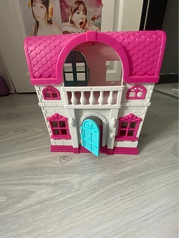 Barbie evi