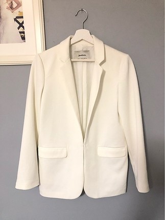 Beyaz blazer ceket