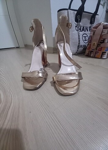 Diğer Rose gold topuklu ayakkabi