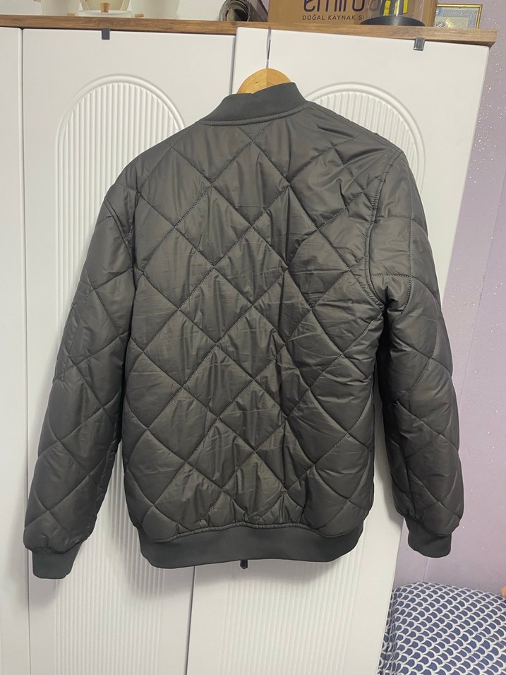 Burberry Orjinal bomber şişme mont - Görsel 2