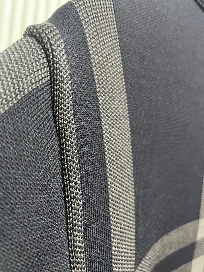 Burberry Orjinal triko mont Erkek - Görsel 5