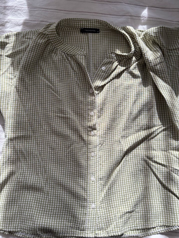 Kadın Haki Düğmeli Keten Gömlek - Görsel 2