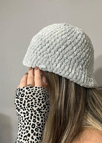 Gri Örgü bayan  Şapka ve Boyunluk Seti - Görsel 2