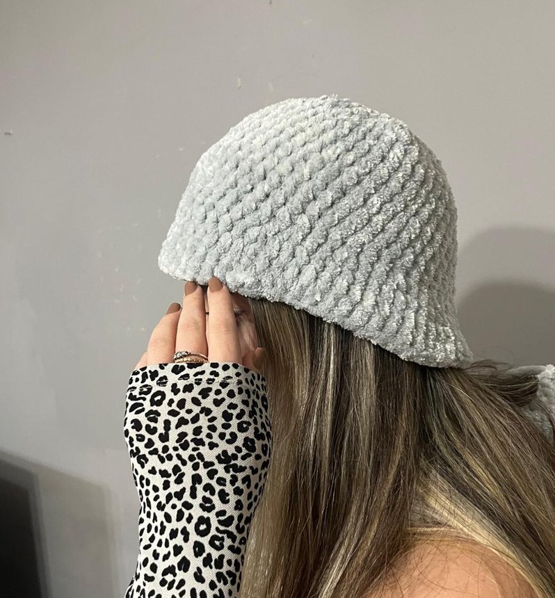 Gri Örgü bayan  Şapka ve Boyunluk Seti - Görsel 2