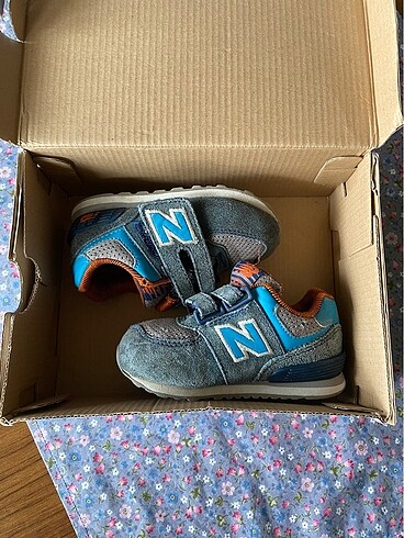 New balance spor ayakkabı