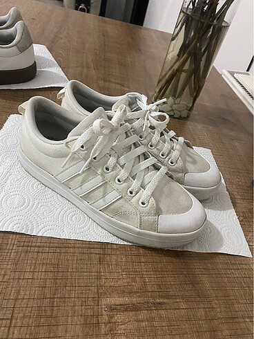 38,5 Beden beyaz Renk Adidas
