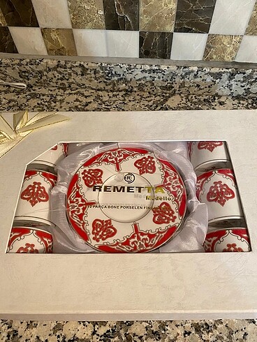 Karaca Fincan takımı