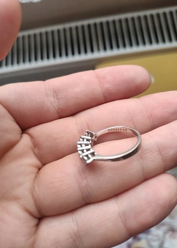 Zen Diamond beştaş Yüzüğü