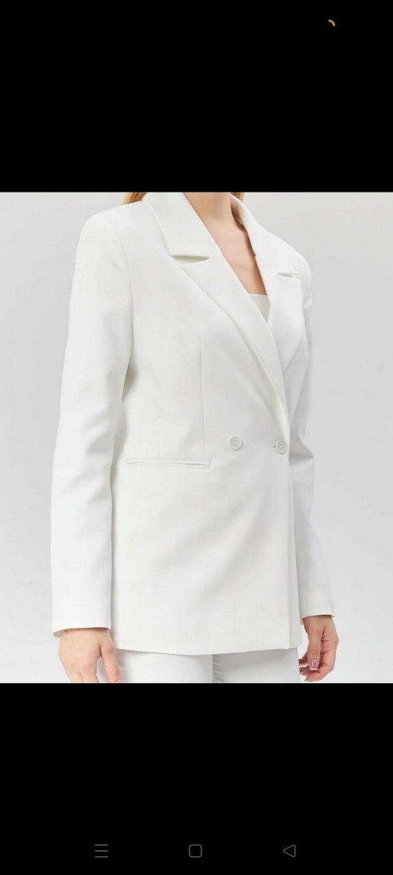 Beyaz Kadın Normal Kesim Uzun Kollu Blazer - Görsel 3