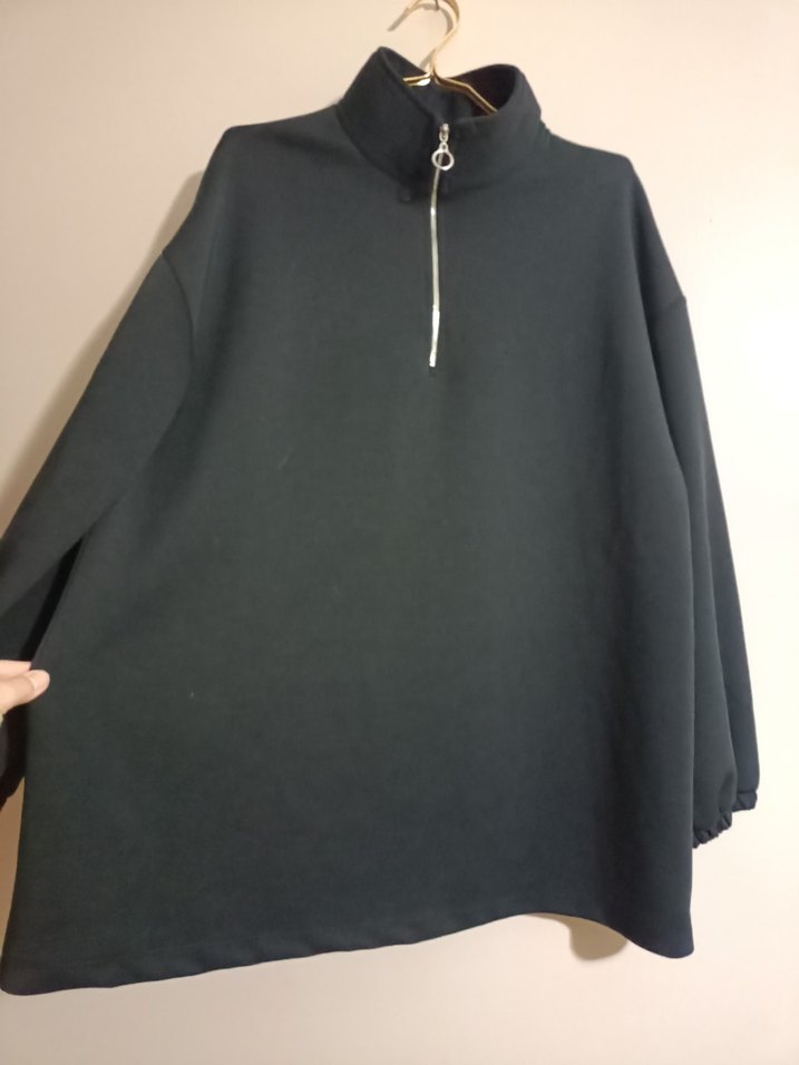 Kadın Siyah Fermuarlı Yarım Boğaz Sweatshirt - Görsel 4