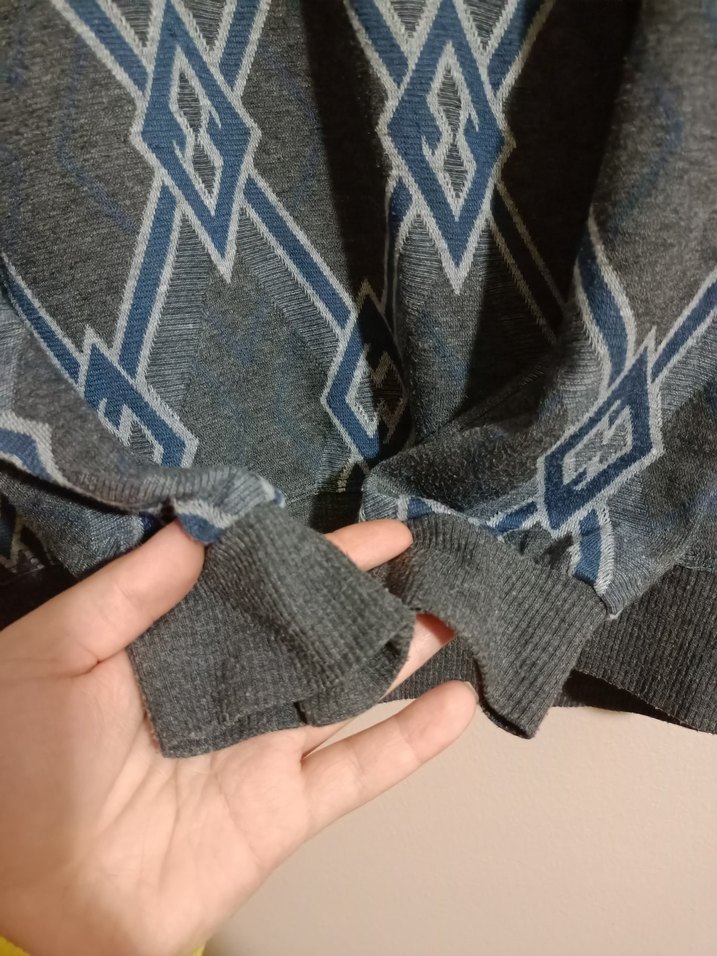 Gri Desenli Erkek Kazak - Görsel 3