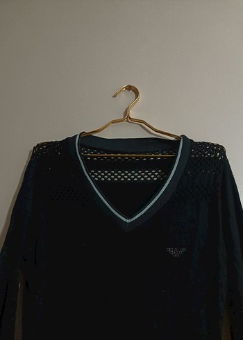 V Yaka Siyah Triko Goth Kadın Kazak - Görsel 3