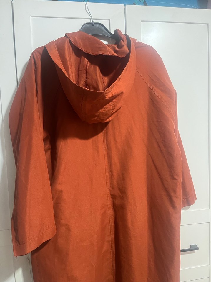 Uzun Kiremit renk yağmurluk ceket - Görsel 3