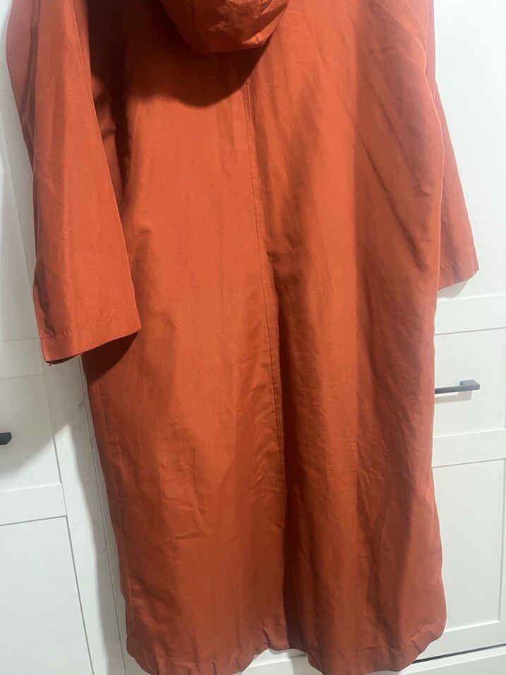 Uzun Kiremit renk yağmurluk ceket - Görsel 4
