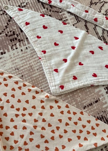 Nakışlı Kahverengi Bebek Önlüğü - Görsel 2