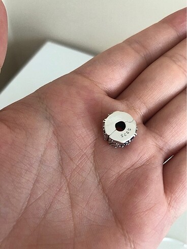 Beden Pandora charm klips