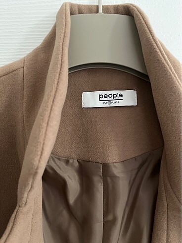 38 Beden Fabrika marka camel renk kaban