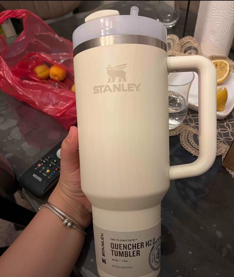 Stanley Beyaz pipetli Termos - Görsel 2