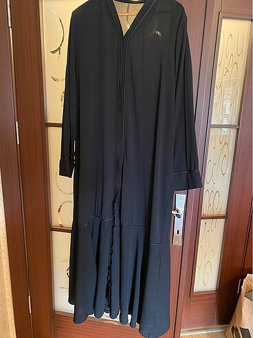 Siyah günlük kullanılabilecek ferace