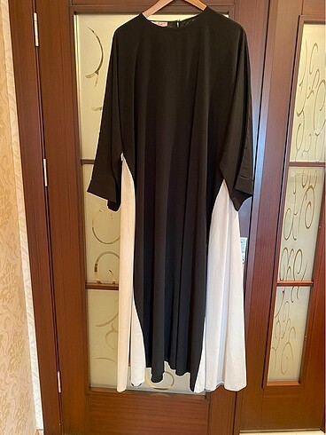 xl Beden Siyah krem elbise model ferace