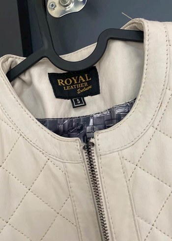 Bej Kadın Deri Ceket, Fermuarlı, Düz Desen - Görsel 3