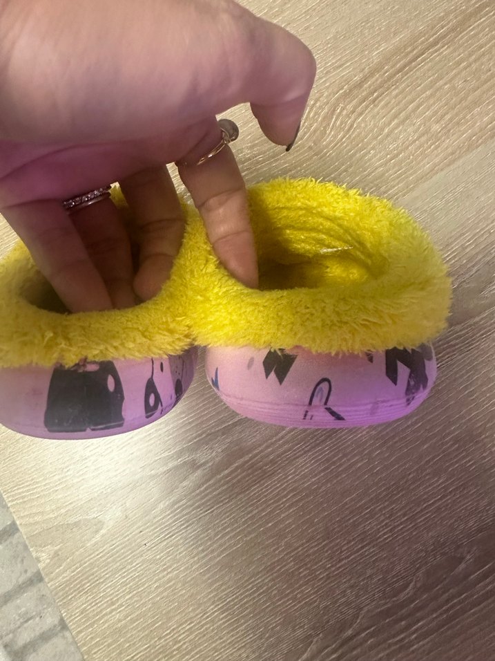 Kız Çocuk Renkli Baskılı Sıcak Ev Terliği - Görsel 4