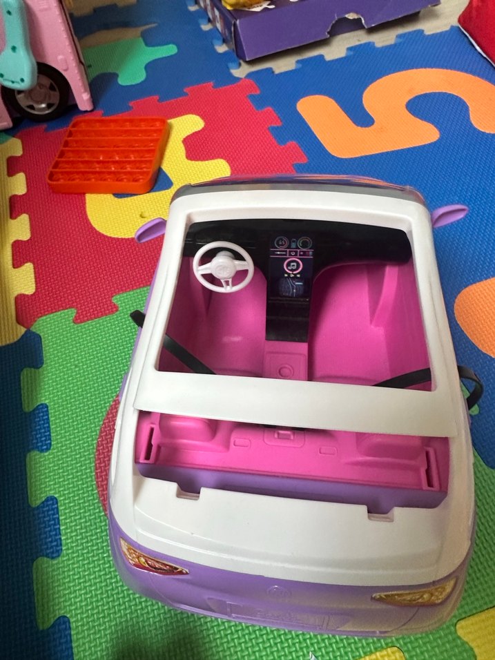 Mor Oyuncak Araba - Görsel 4