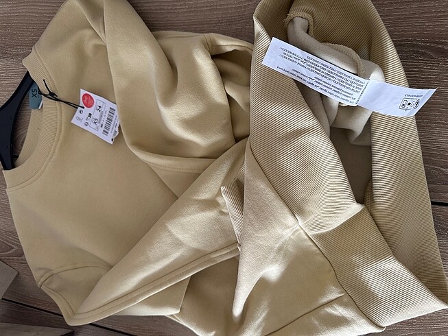 xs Beden Sarı sweat