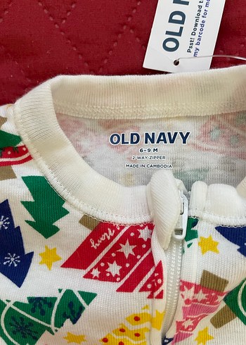 Old Navy Marka Yeni Yıl Ağaçlı Tulum - Görsel 4