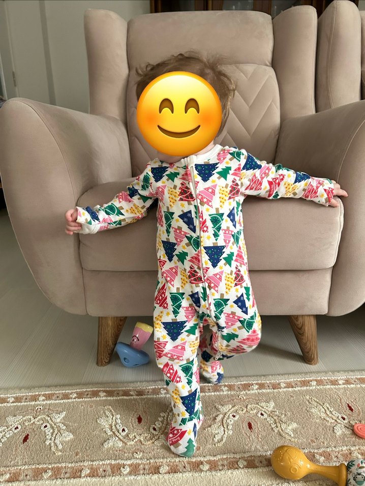 Old Navy Marka Yeni Yıl Ağaçlı Tulum - Görsel 2