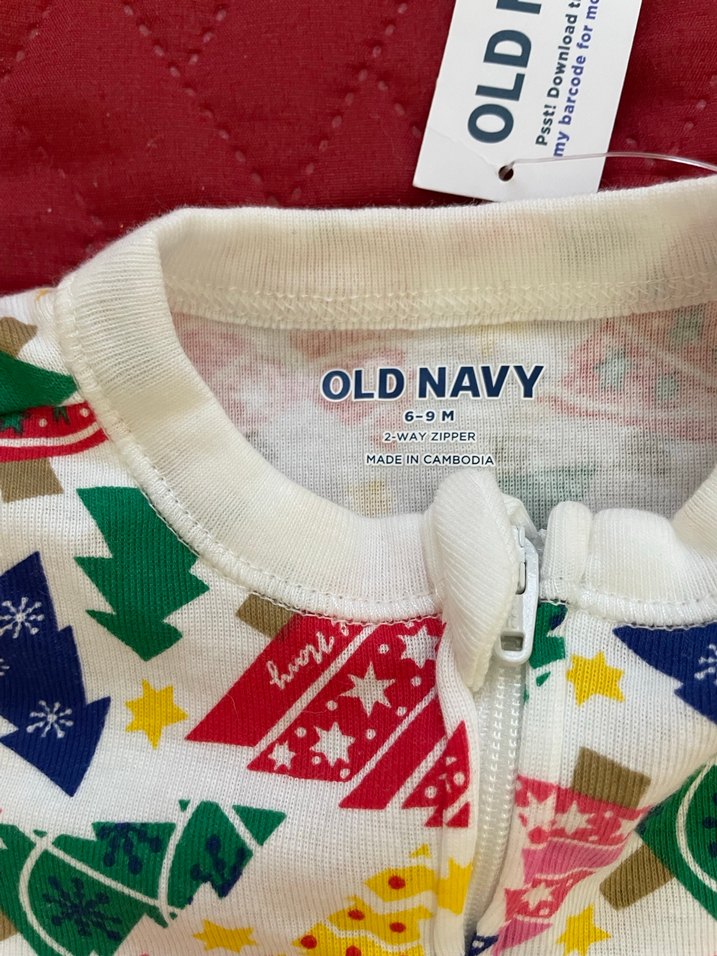Old Navy Marka Yeni Yıl Ağaçlı Tulum - Görsel 4