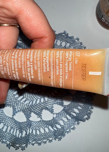 Clinique Superbalm Nemlendirici Parlak Dudak Parlatıcısı - Görsel 4