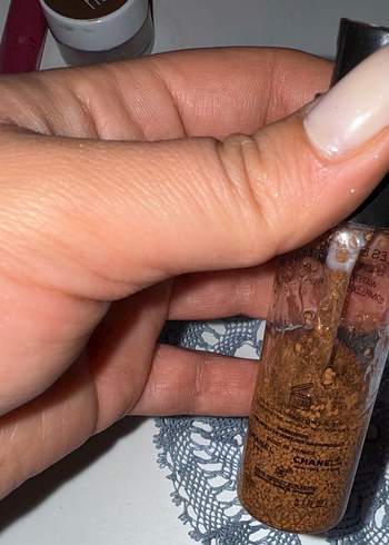 Chanel Les Beiges Shiny Ten Rengi - Görsel 2