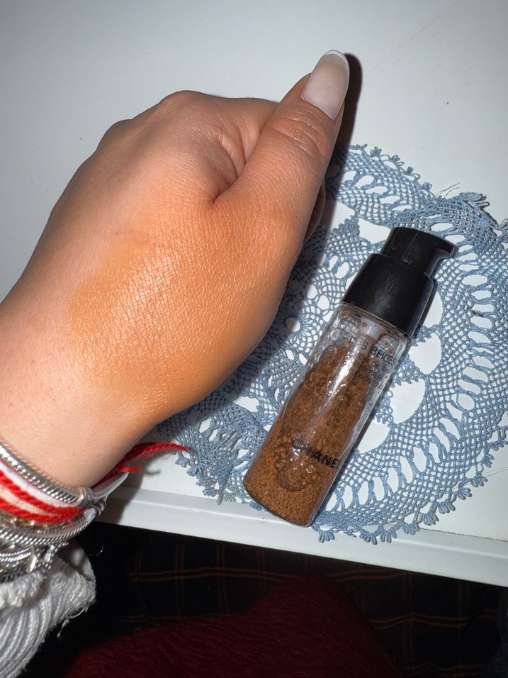 Chanel Les Beiges Shiny Ten Rengi - Görsel 5