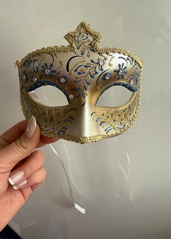 Altın ve Mavi Detaylı Yarı Yüz Maskesi - Görsel 2