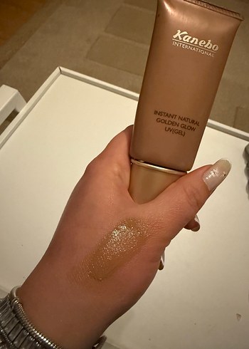 Kanebo Instant Natural Golden Glow BB Krem - Görsel 3