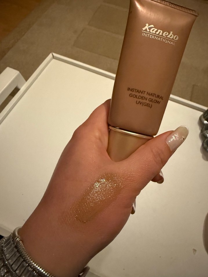 Kanebo Instant Natural Golden Glow BB Krem - Görsel 3
