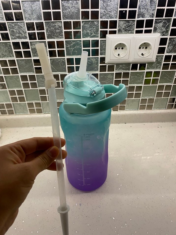 2000 ml  Kapasiteli su şişesi - Görsel 2