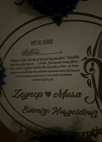 Gri ve Beyaz Dekoratif Karşılama Panosu - Görsel 2