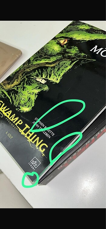 Beden Swamp Thing Cilt 1