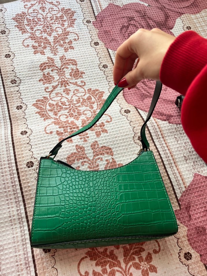 Parlak Yeşil Deri Yılan Desenli Kadın Çanta - Görsel 2