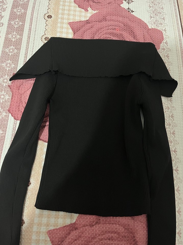 Siyah V Yaka Uzun Kollu Triko Bluz - Görsel 2