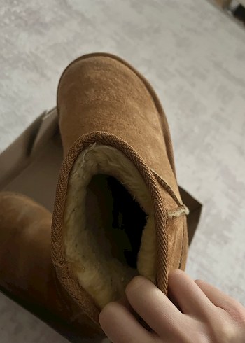 Taba rengi Süet Tüylü Kadın Dolgu Topuk Bot - Görsel 3