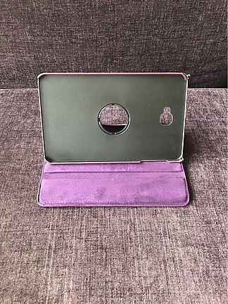 Tablet kılıfı