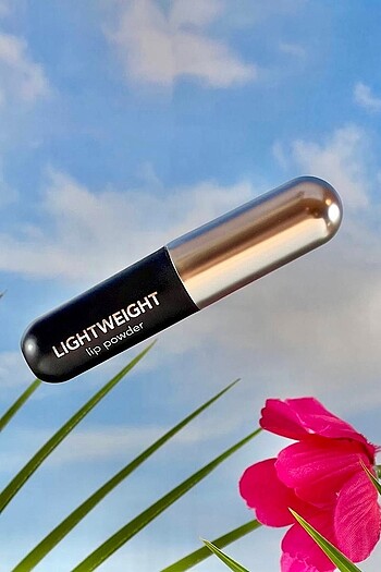 Beden çeşitli Renk Flormar Lightweight Lip Powder