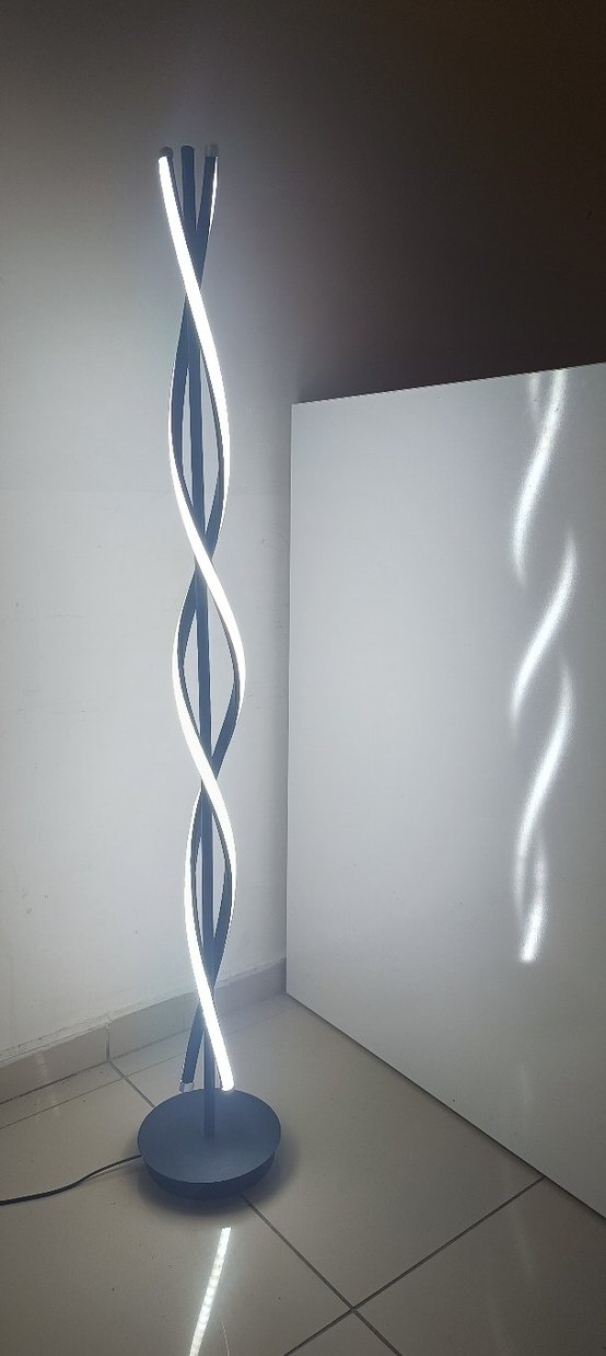 şık dekoratif lambader - Görsel 2