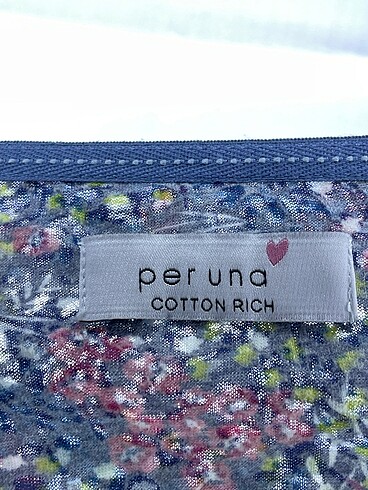 38 Beden çeşitli Renk Marks & Spencer Bluz %70 İndirimli.